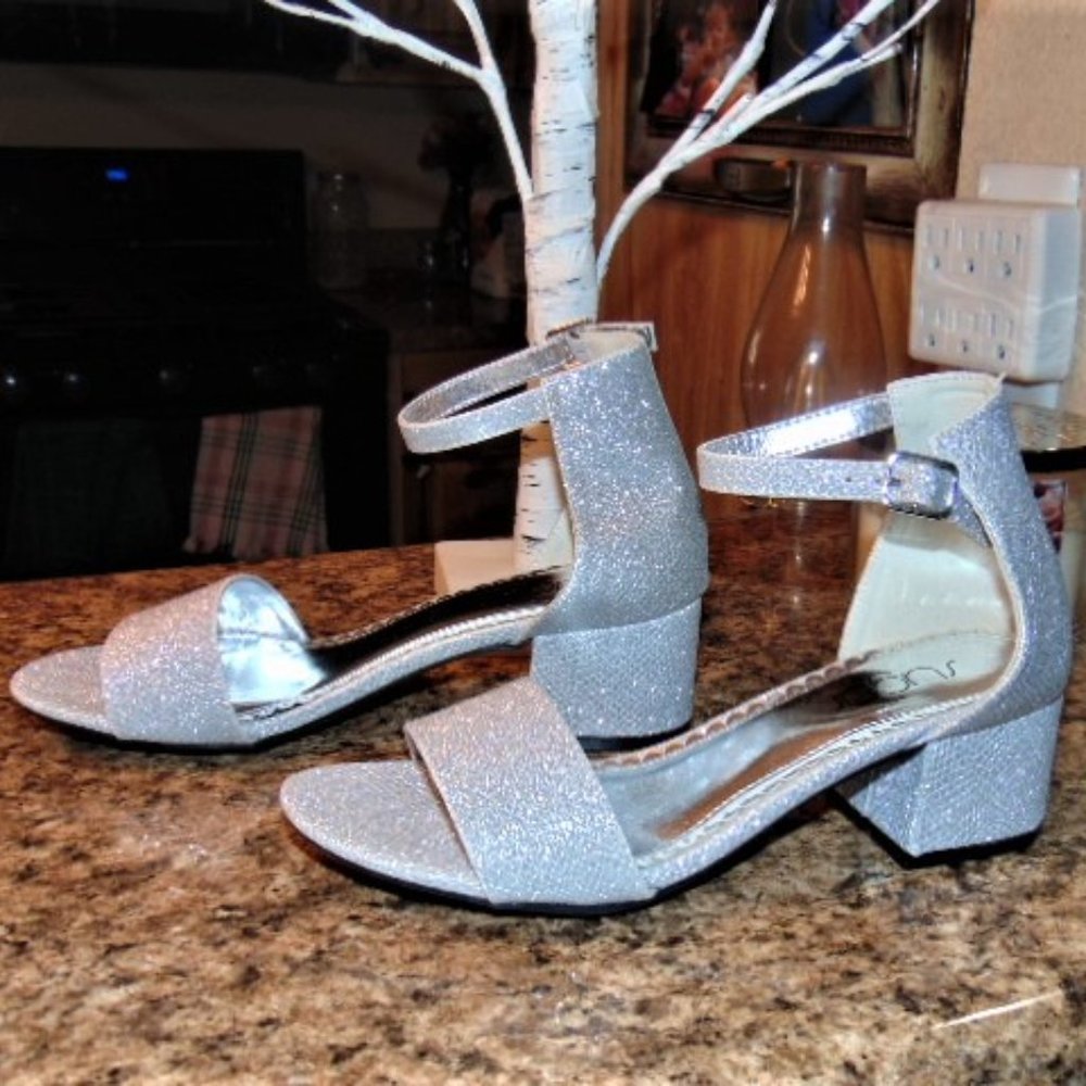 Sugar Noelle Dress Sandal-Size 6 1/2 M